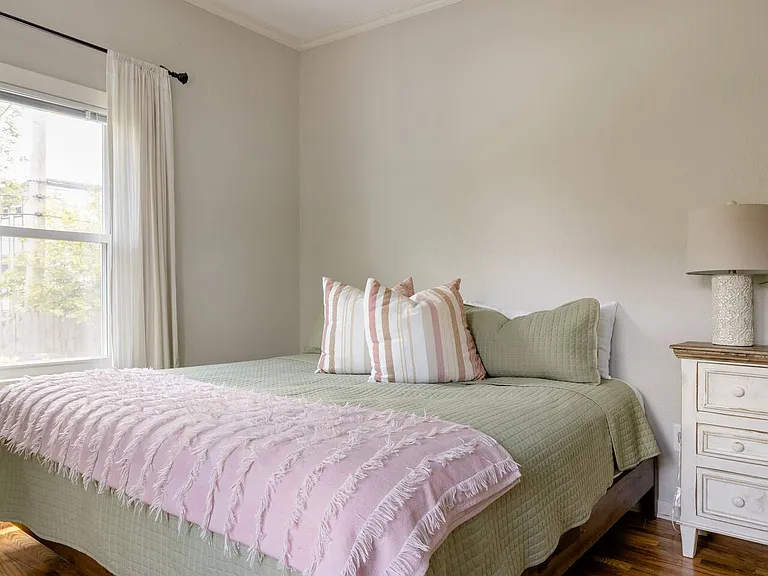 3929 Walnut St #1 — Photo 9