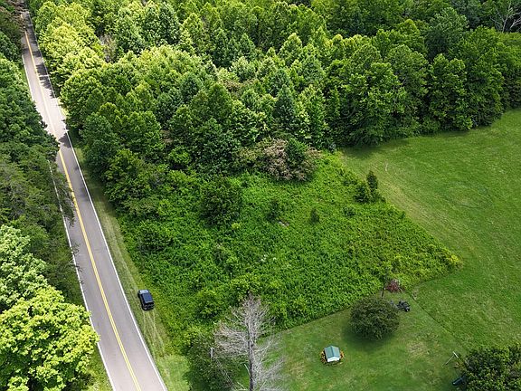 2nd image of 1444 Beech Creek Rd