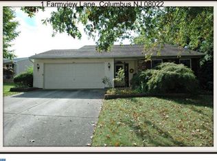 1 Farmview Ln, Columbus, NJ 08022