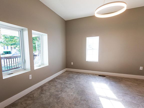 2nd image of 1836 H St #1&2