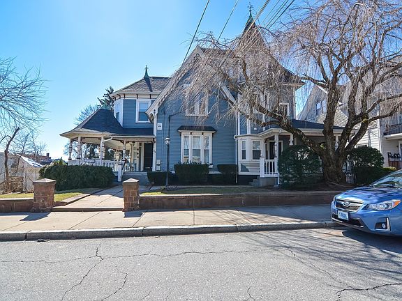 3rd image of 34 High St