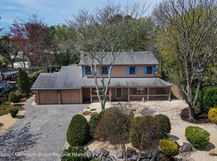 844 Astoria Dr, Toms River, NJ 08753