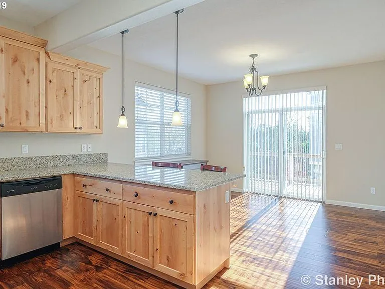 9445 SW 92nd Ave — Photo 5