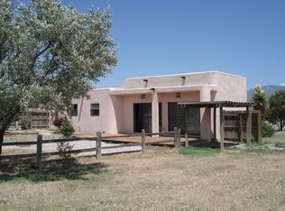 15 Lacy Rd, Edgewood, NM 87015
