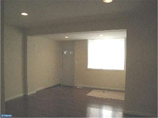 5th image of 7147 Buist Ave