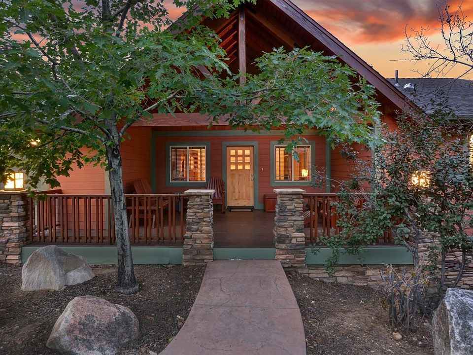 1st image of 366 Starlight Cir