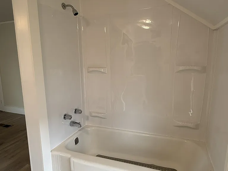 16 Winooski St #3 — Photo 7