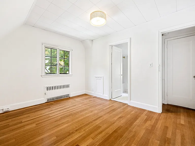 10 River Rd — Photo 14