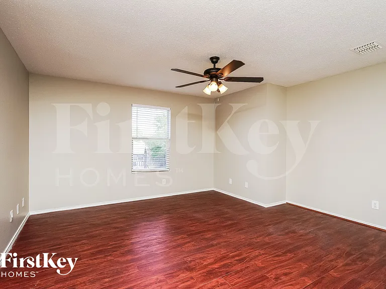 3114 Melrose Dr — Photo 13
