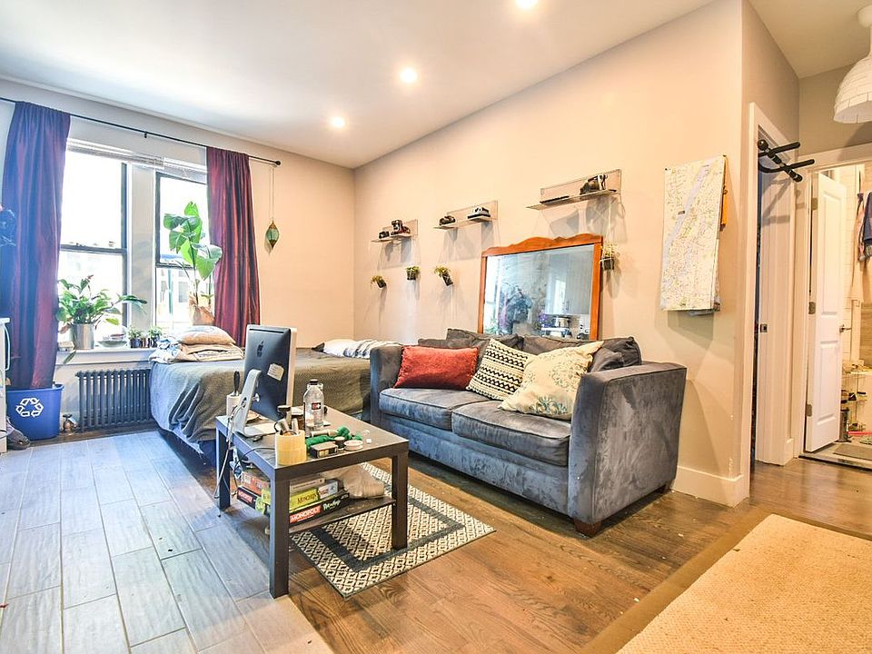 1st image of 802 Park Pl APT 3A