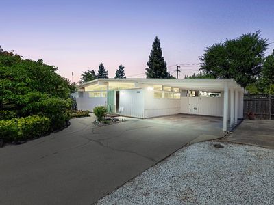 5701 N Millbrook Ave, Fresno, CA, 93710