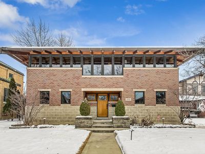 1016 N Oak Park Ave, Oak Park, IL, 60302