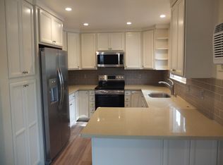 1130 Laurel St, Napa, CA 94559