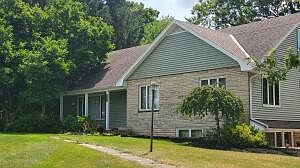 1st image of 850 Vernon Heights Blvd