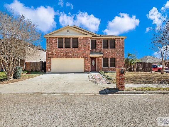 3rd image of 1323 Rio Comal Cir