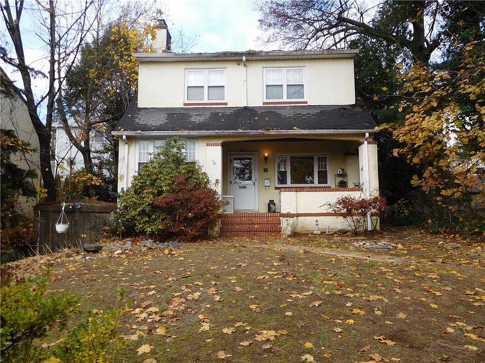1st image of 2 Newcomb Place