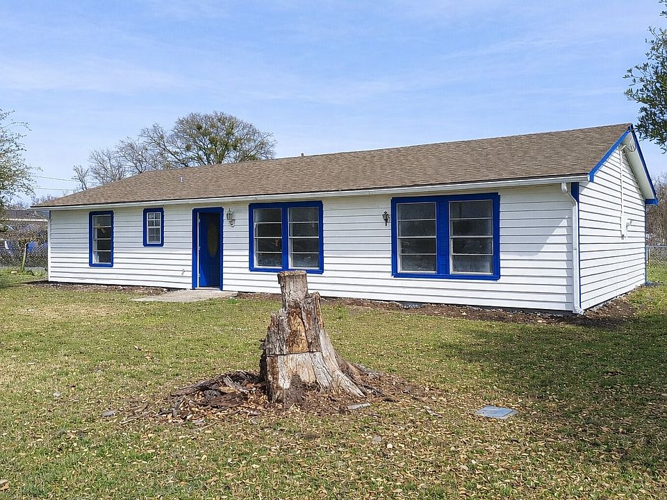 1st image of 358 S Chambers Ave