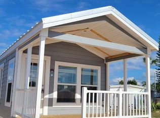561 E Burleigh Blvd #TT63, Tavares, FL 32778