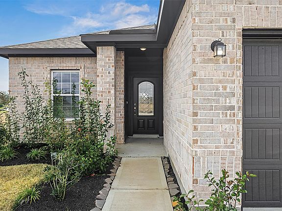 4th image of 650 Escondido Dr