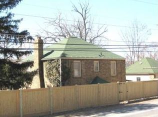 1114 E Shore Dr, Ithaca, NY 14850