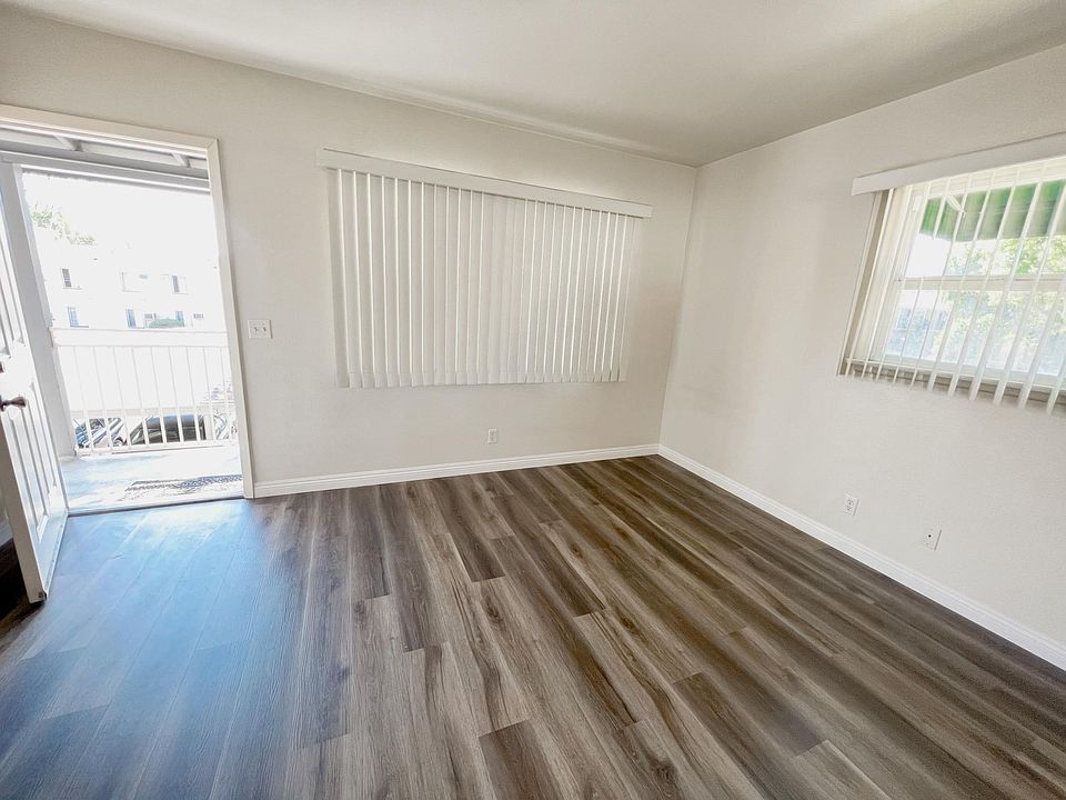 1st image of 380 S Sierra Madre Blvd #1