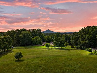 64 Thomas Farm Rd, King, NC, 27021