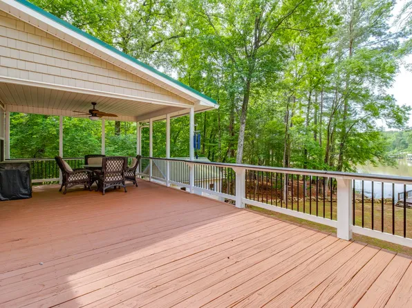 570 Wateree Key Ct, Winnsboro, SC 29180