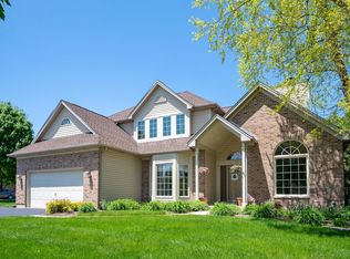 2703 Patten Ave, Geneva, IL 60134