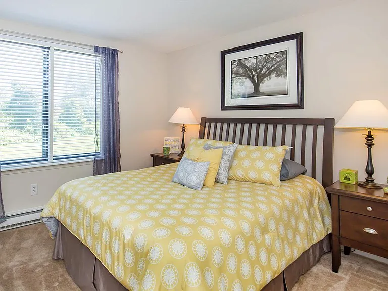 Woodcliff Estates — Photo 23