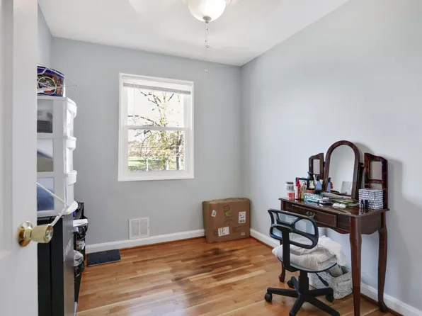 4910 Sargent Rd NE, Washington, DC 20017
