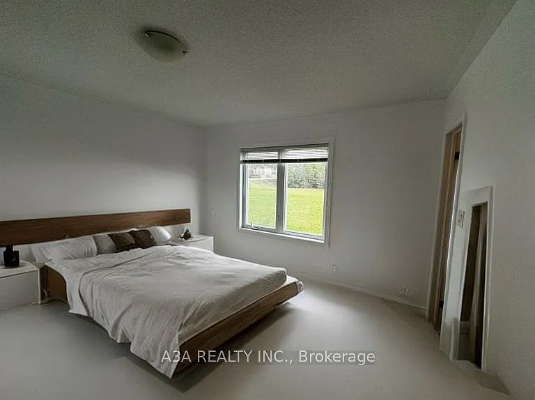 21 Deneb St — Photo 12