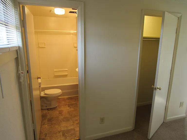 3635 Shelby Rd — Photo 13
