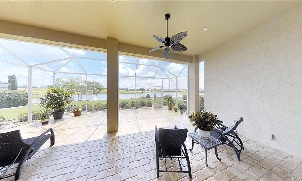 2nd image of 1615 N Eagle Ridge Path