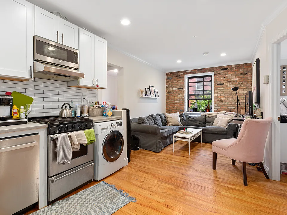 194 Avenue A #4