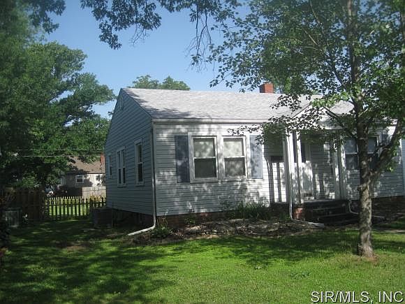 1st image of 472 Tipton Ave