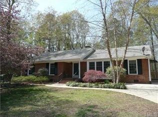 724 Tinkerbell Rd, Chapel Hill, NC 27517