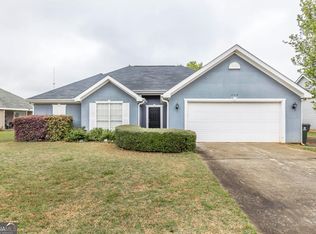 208 Blake Ter, Warner Robins, GA 31088