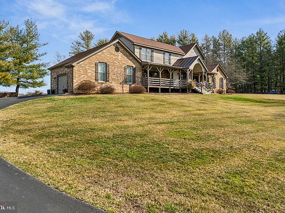 4th image of 16759 Sommertime Ln