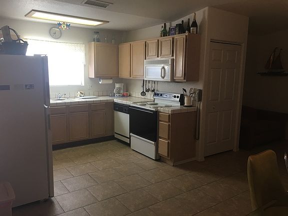 4th image of 3230 Sombrero Dr