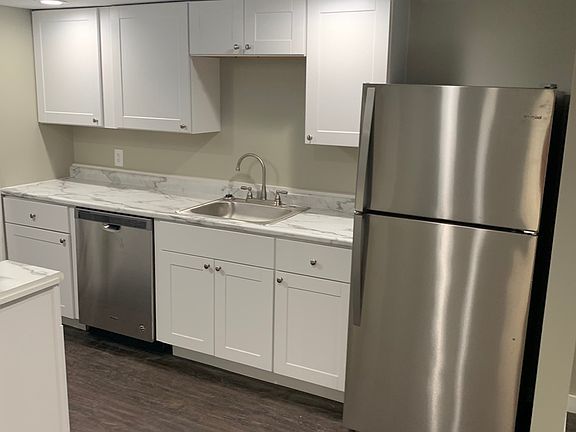 3rd image of 356-360 N Main St #9