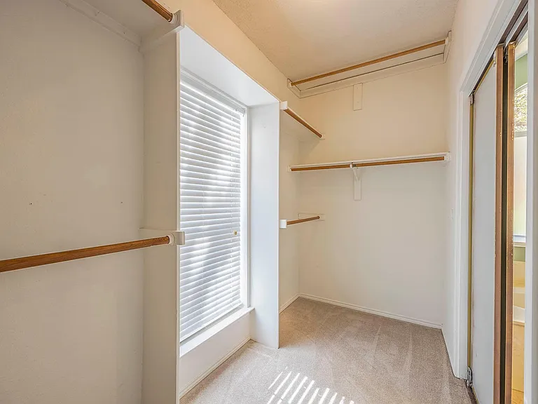 2705 Trophy Dr — Photo 22
