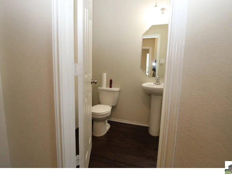 1202 Stonewall Rdg — Photo 16