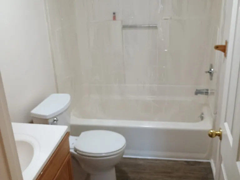 2112 Derry St #1 — Photo 3