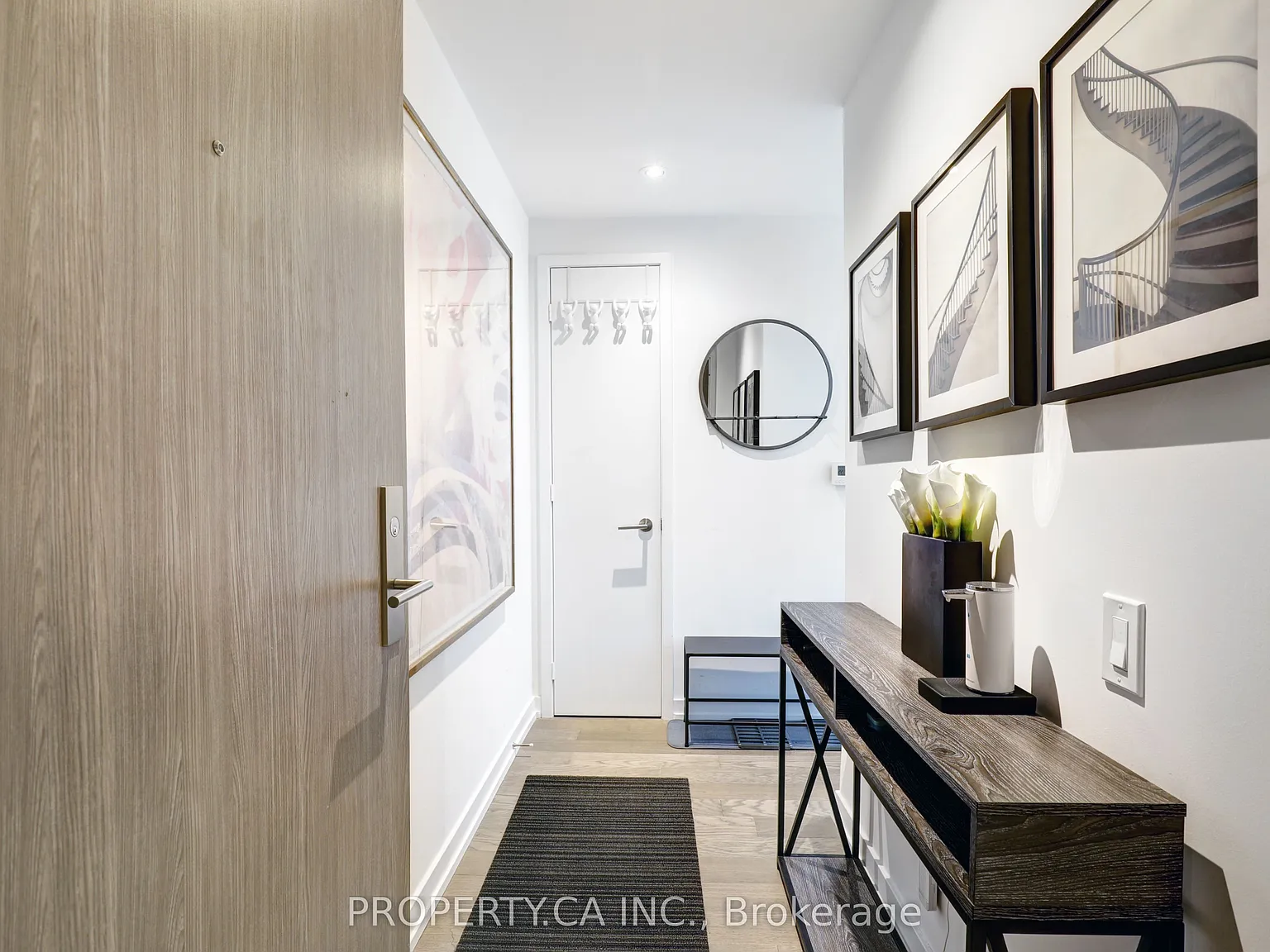 2 bed, $2,900 — Photo 4