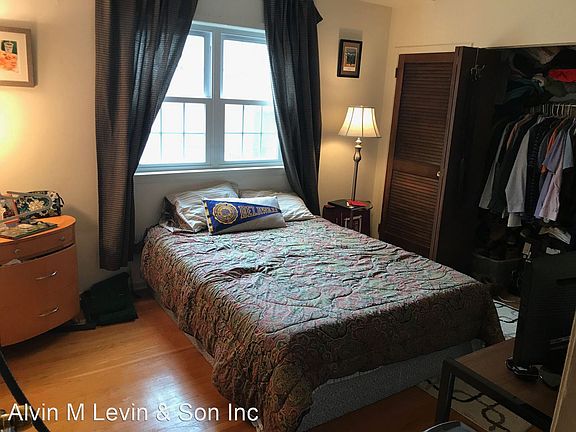 5th image of 1512 Lombard St APT 3F