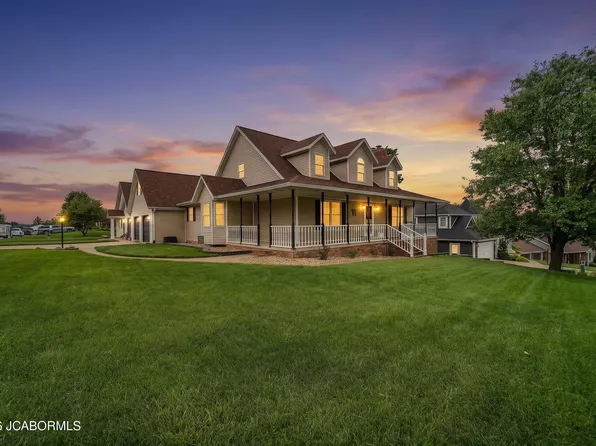 4924 Woods Xing, Jefferson City, MO 65109