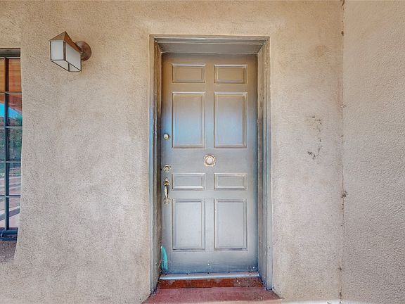 5th image of 125 W Santa Fe Ave