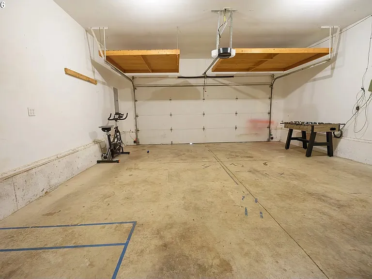 2 car garage