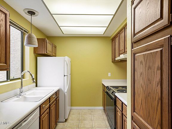 4th image of 7432 Carefree Drive #12