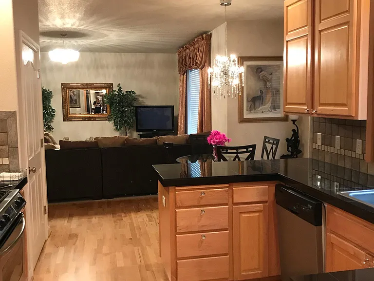 14974 Emerson Ct — Photo 10